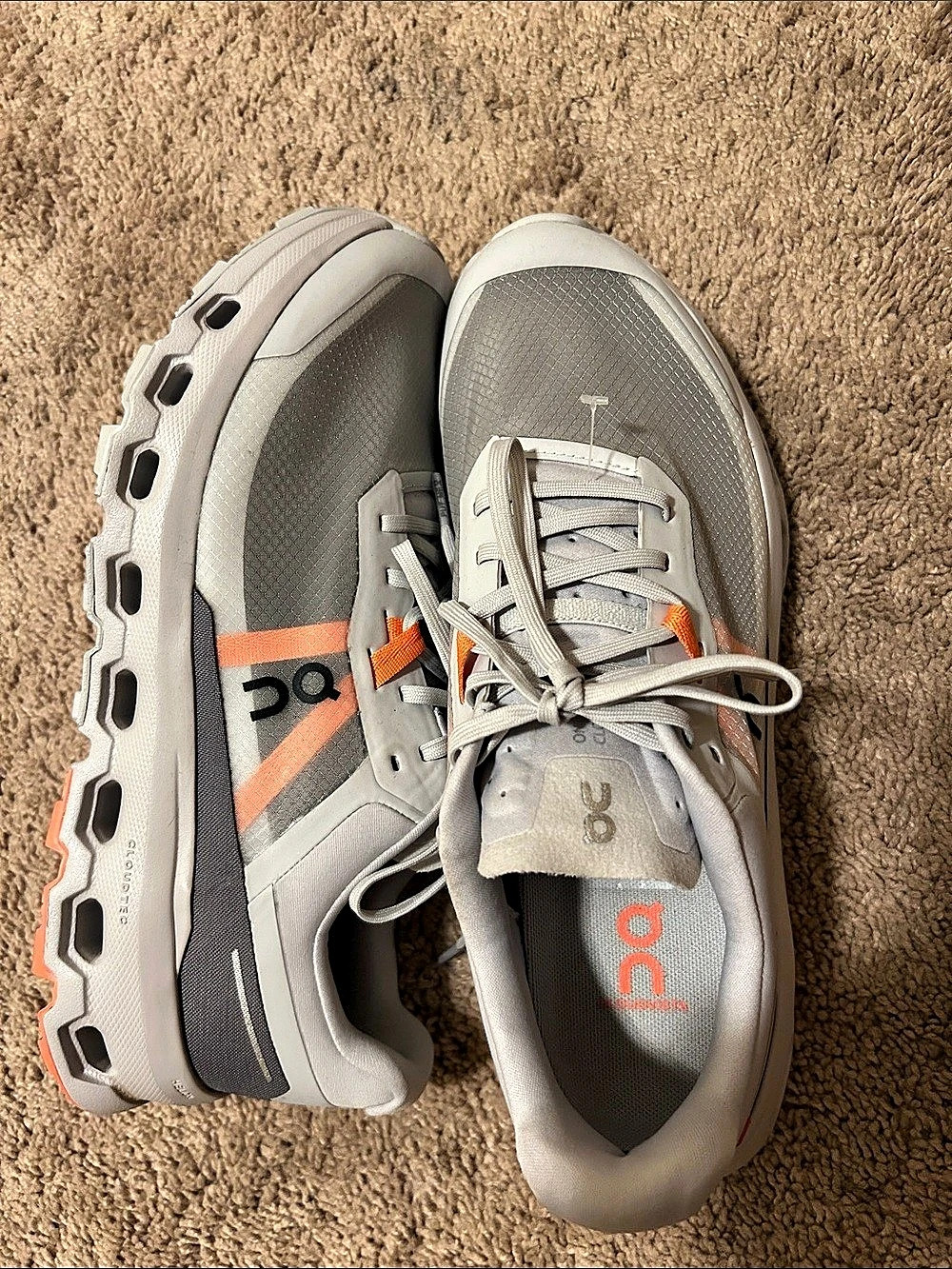 On Cloudflyer 4 Gray & Orange Athletic Shoes US 9